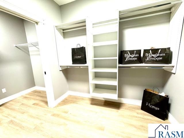 328 Dancing Waters Circle, Mankato, MN 56001