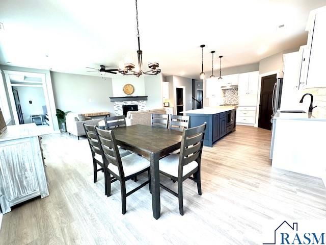 328 Dancing Waters Circle, Mankato, MN 56001