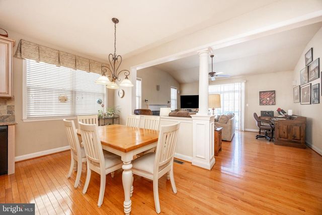 4335 MEADOWRIDGE LN, Collegeville, PA 19426