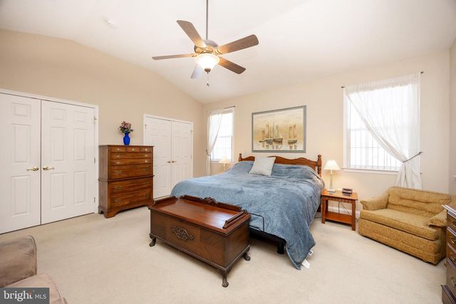 4335 MEADOWRIDGE LN, Collegeville, PA 19426