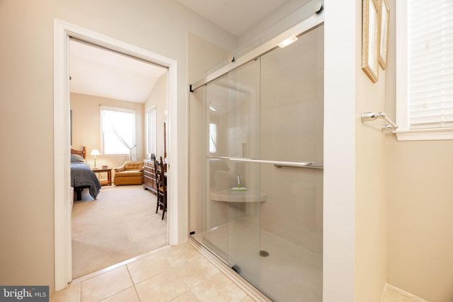 4335 MEADOWRIDGE LN, Collegeville, PA 19426