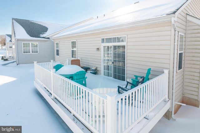 4335 MEADOWRIDGE LN, Collegeville, PA 19426