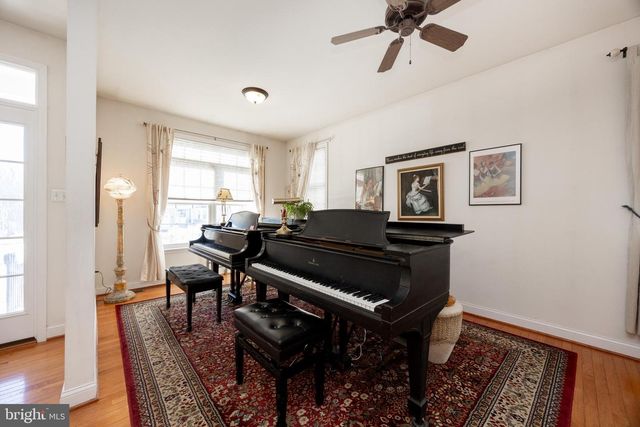 4335 MEADOWRIDGE LN, Collegeville, PA 19426