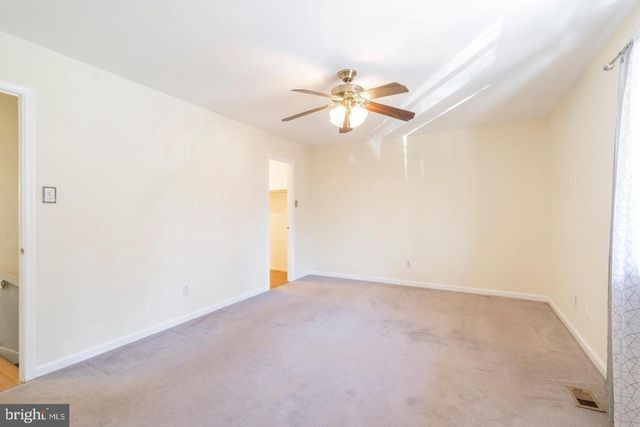 1004 WORTHINGTON DR, Exton, PA 19341