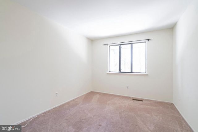 1004 WORTHINGTON DR, Exton, PA 19341