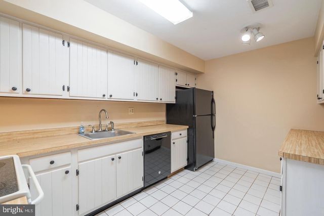 1004 WORTHINGTON DR, Exton, PA 19341