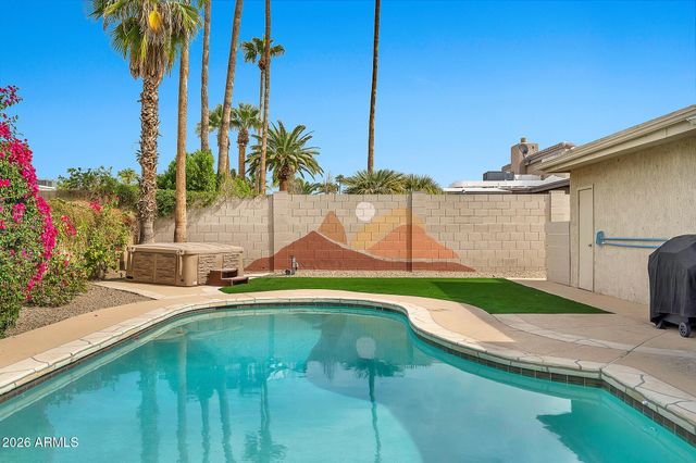 6928 E FRIESS Drive, Scottsdale, AZ 85254
