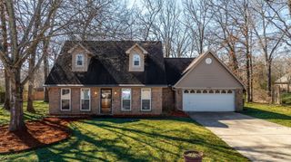2485 Crestwood Court, Conway, AR 72032