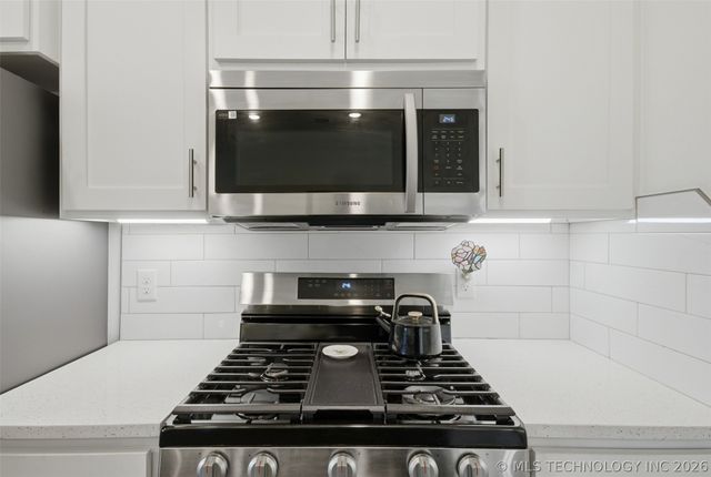 1413 E 150th Street S, Glenpool, OK 74033
