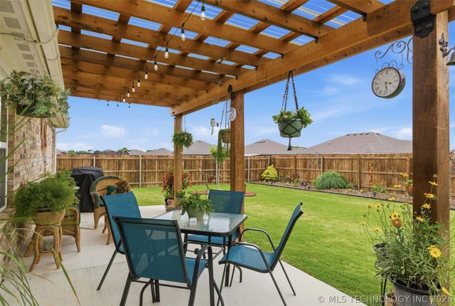 1413 E 150th Street S, Glenpool, OK 74033