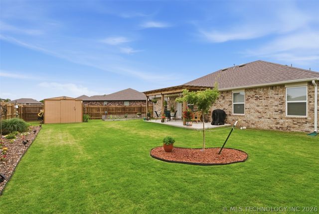 1413 E 150th Street S, Glenpool, OK 74033