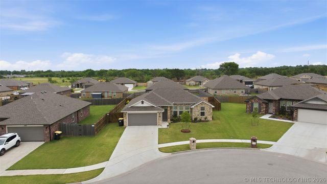 1413 E 150th Street S, Glenpool, OK 74033