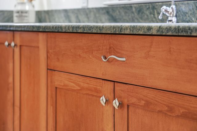 28 Lakeview Avenue, Chatham, MA 02633