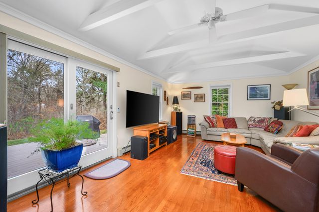 28 Lakeview Avenue, Chatham, MA 02633