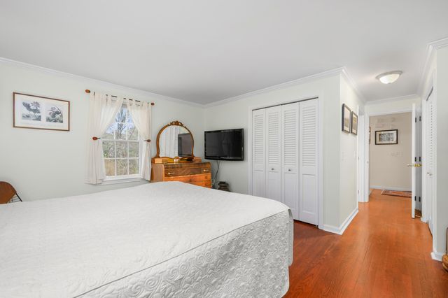 28 Lakeview Avenue, Chatham, MA 02633