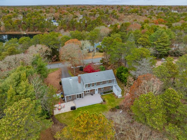 28 Lakeview Avenue, Chatham, MA 02633