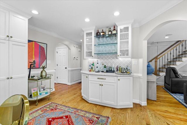 6522 Fairway Forest DR, Roanoke, VA 24018