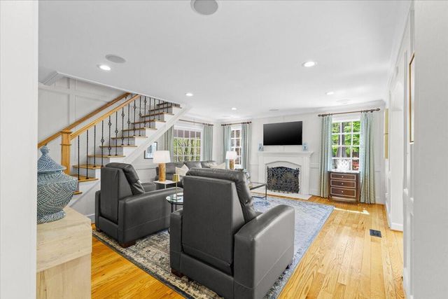 6522 Fairway Forest DR, Roanoke, VA 24018