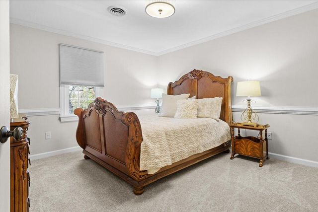 6522 Fairway Forest DR, Roanoke, VA 24018