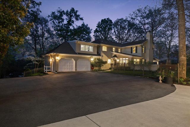 6522 Fairway Forest DR, Roanoke, VA 24018