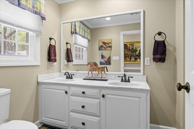 6522 Fairway Forest DR, Roanoke, VA 24018