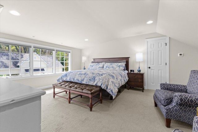 6522 Fairway Forest DR, Roanoke, VA 24018