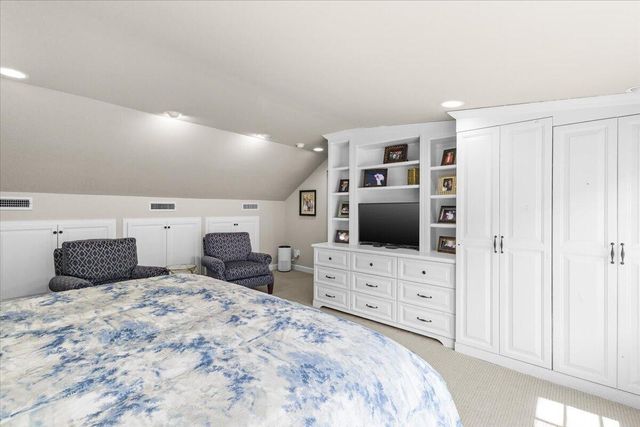 6522 Fairway Forest DR, Roanoke, VA 24018