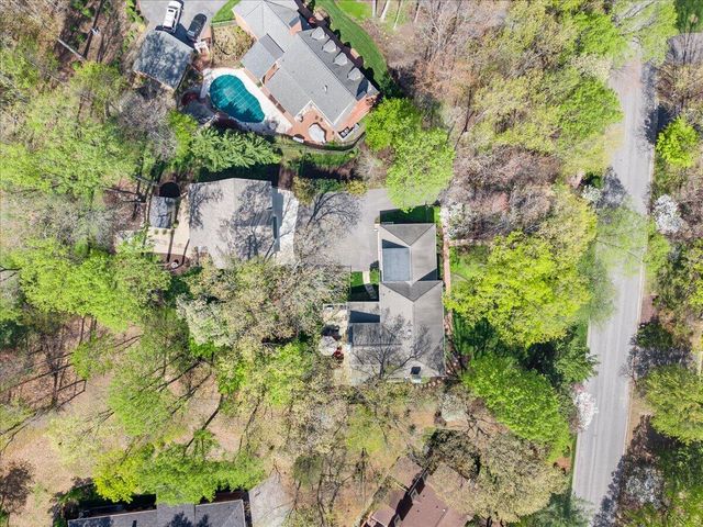6522 Fairway Forest DR, Roanoke, VA 24018