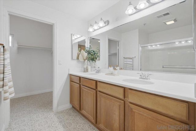 13051 Evening Creek Dr S 49, San Diego, CA 92128
