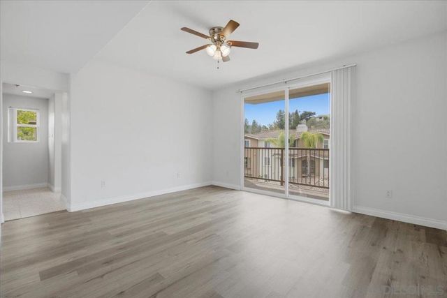 13051 Evening Creek Dr S 49, San Diego, CA 92128