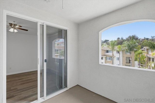 13051 Evening Creek Dr S 49, San Diego, CA 92128