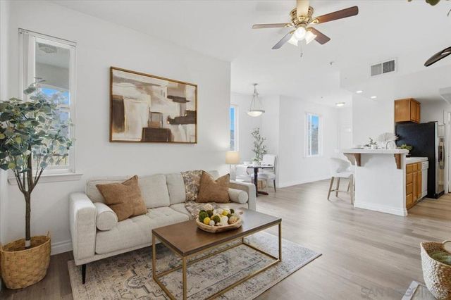 13051 Evening Creek Dr S 49, San Diego, CA 92128