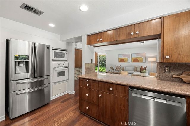 10505 Grove Oak, North Tustin, CA 92705