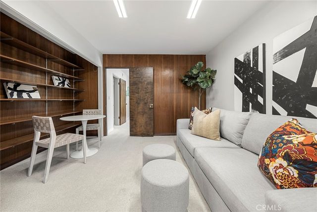 10505 Grove Oak, North Tustin, CA 92705