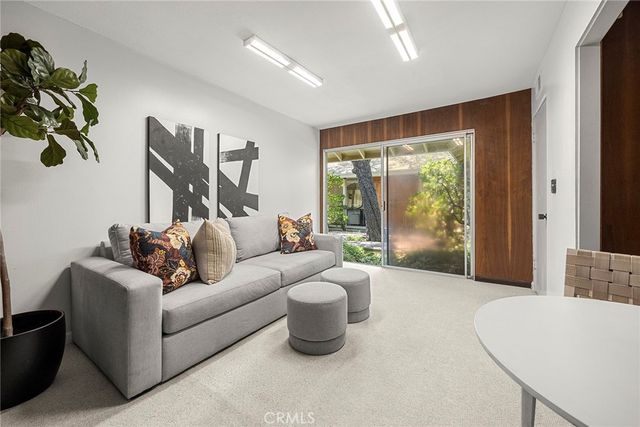 10505 Grove Oak, North Tustin, CA 92705