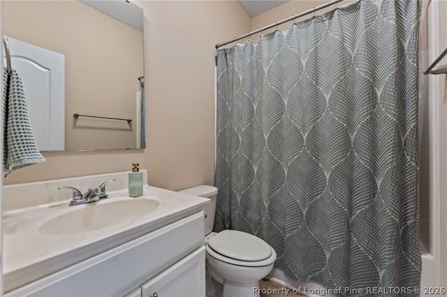 143 Lacey Lane, Aberdeen, NC 28315