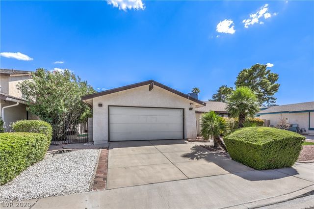 6813 War Eagle Circle, Las Vegas, NV 89108