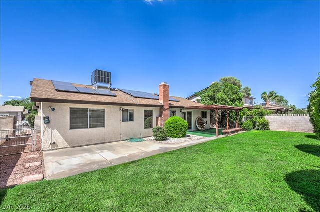 6813 War Eagle Circle, Las Vegas, NV 89108