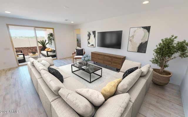 12427 W ATLANTIS Way, Avondale, AZ 85323