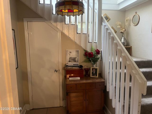 455 Brentwood Drive, Daytona Beach, FL 32117