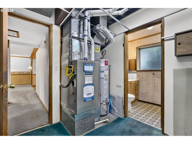 8835 Se REGENTS Dr, Milwaukie, OR 97222