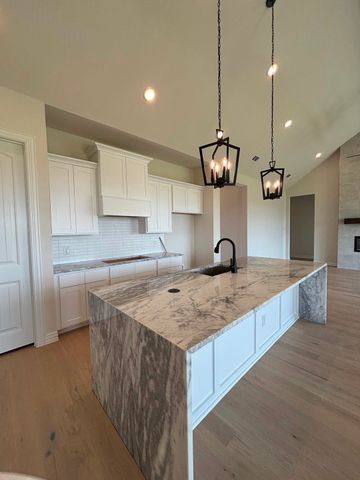 6451 Dalyn Drive, Midlothian, TX 76065