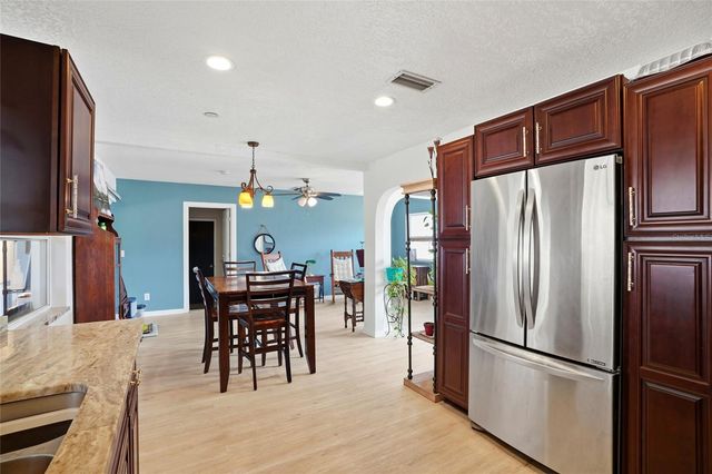 2601 OAKWOOD DRIVE, Largo, FL 33771