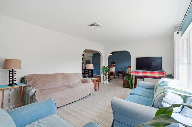 2601 OAKWOOD DRIVE, Largo, FL 33771