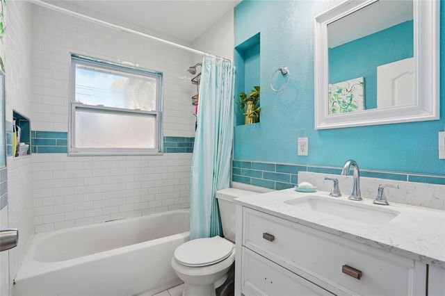 2601 OAKWOOD DRIVE, Largo, FL 33771