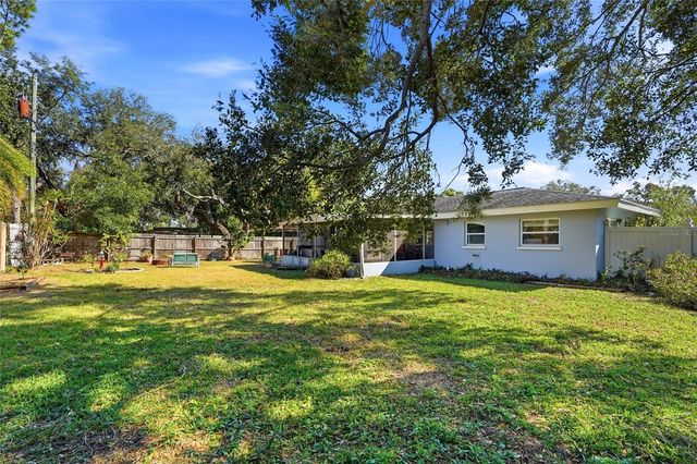 2601 OAKWOOD DRIVE, Largo, FL 33771