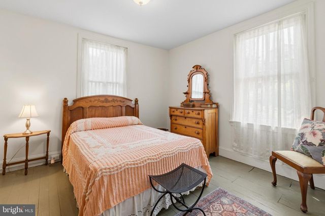 1268 ASHBOURNE RD, Elkins Park, PA 19027