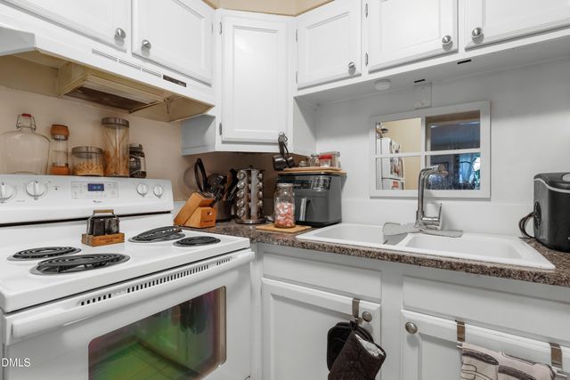 1217 Manassas Court G, Raleigh, NC 27609