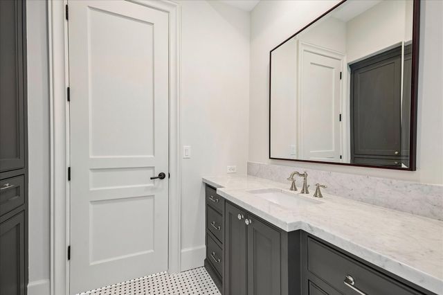 2117 Maconda Lane, Houston, TX 77027