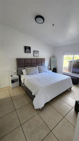 3926 SW 48th Ave, Pembroke Park, FL 33023